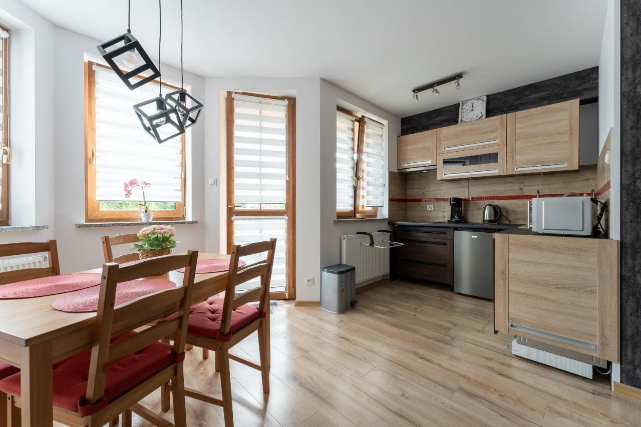 Strefa Centrum - Z Prywatnym Parkingiem - Space Apartment