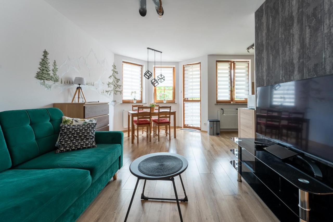 Apartment Strefa Centrum - Z Prywatnym Parkingiem - Space Karpacz
